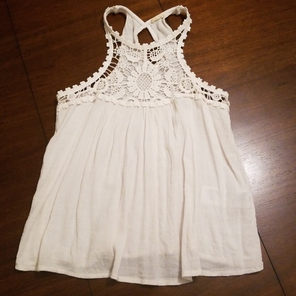 Hollister Tank - Picture 1 of 2